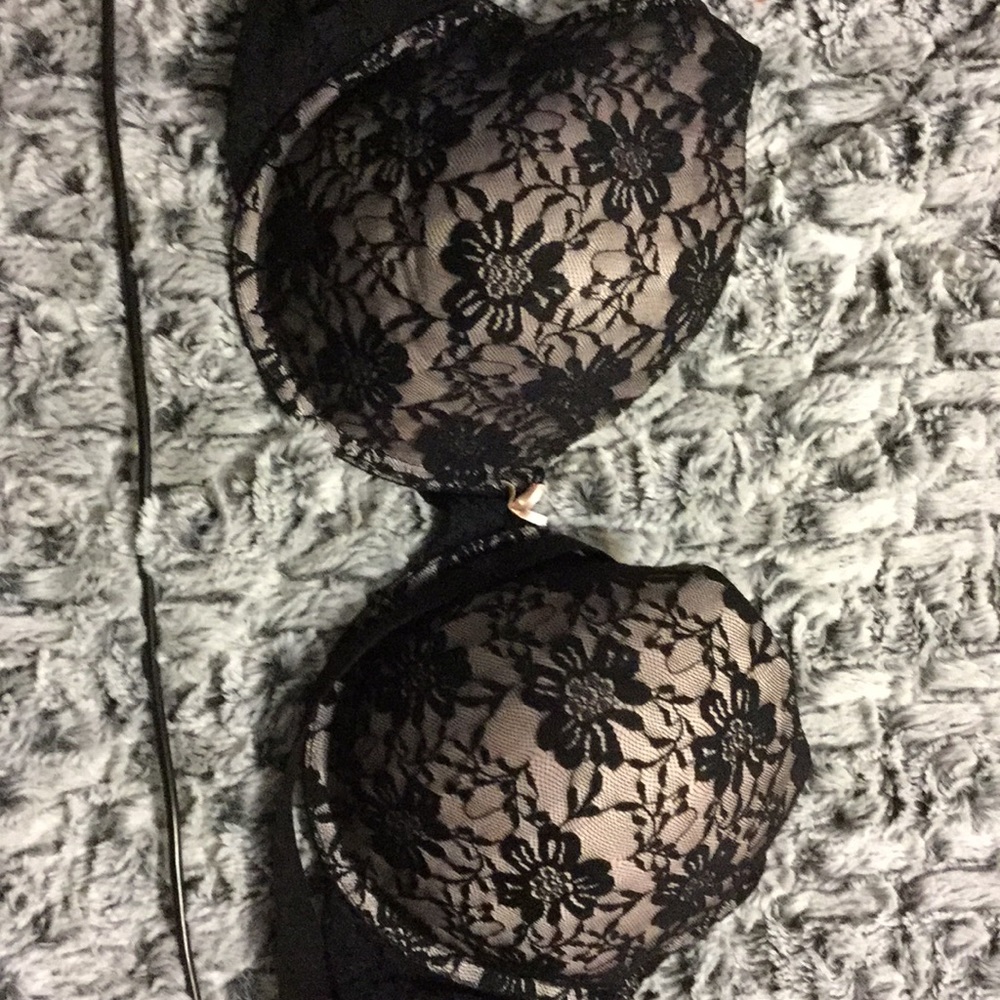 38DD lace nursing bra nude with black lace